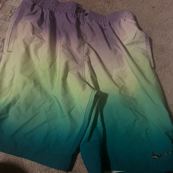 Nike swim trunks used men’s medium purple yellow green - Picture 3 of 4